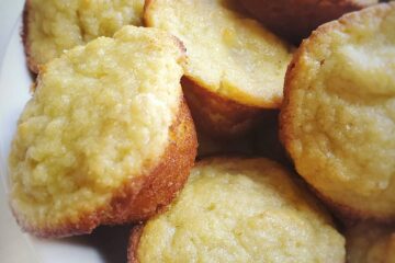healthy almond flour banana muffins recipe