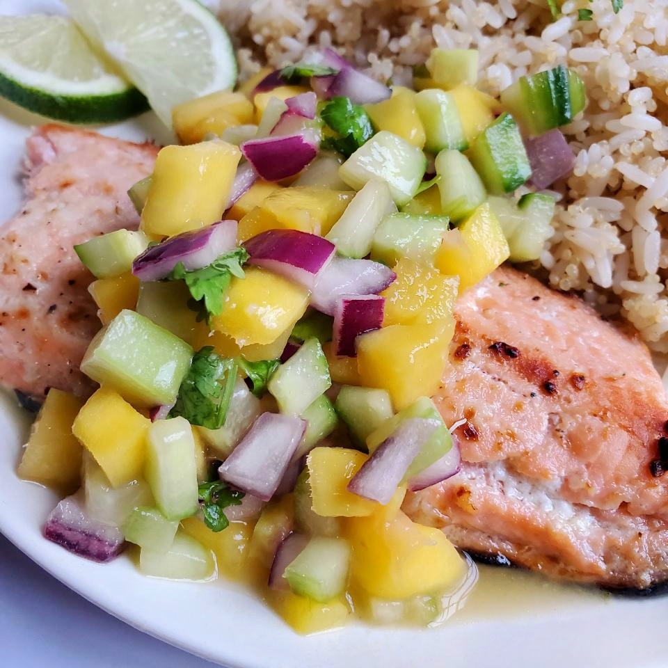 grilled salmon mango salsa