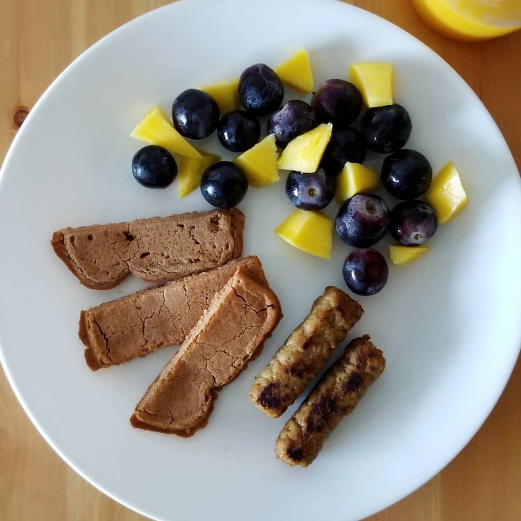 Van's French Toast Sticks, Applegate Maple Chicken Sausage and fresh fruit for breakfast.