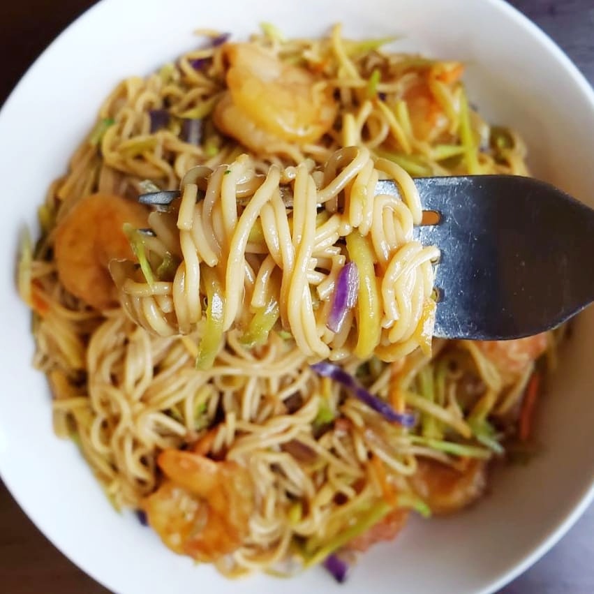 Gluten Free Shrimp and Ramen Stir Fry