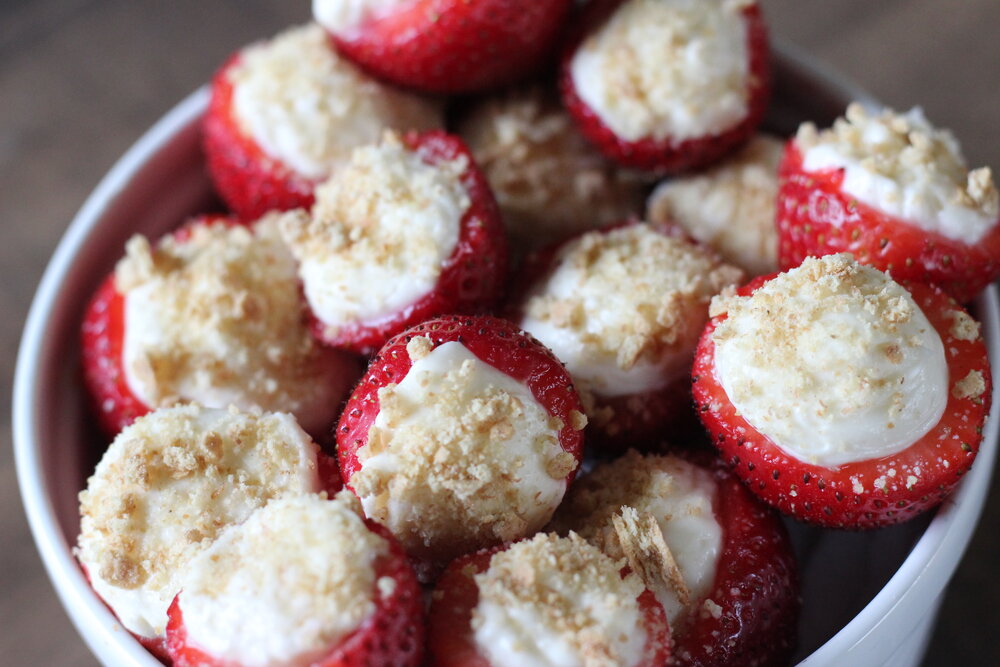 Cheesecake Filled Strawberries