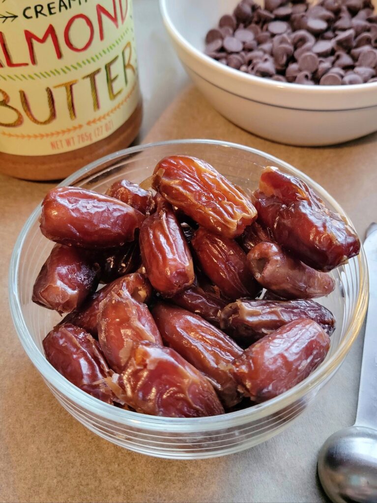 ingredients needed to make chocolate covered stuffed dates